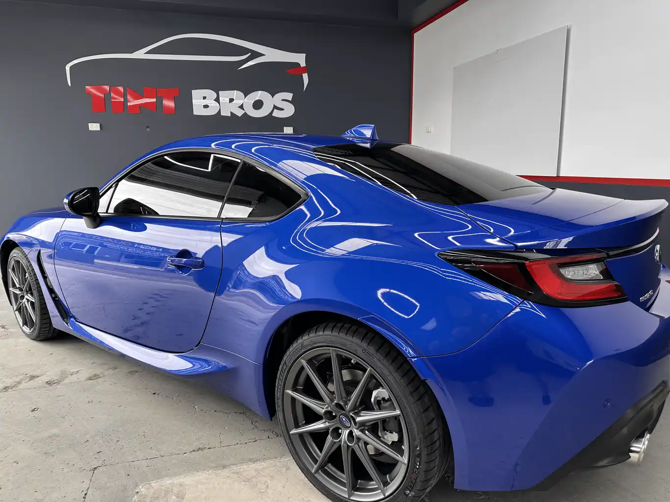 Premium tint on SUV